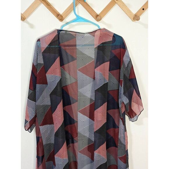 Lularoe Geometric Red White Blue Grey Kimono with Black Fringe - Picture 8 of 9